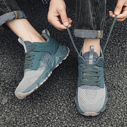 Vegus Sneakers